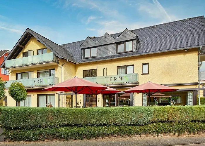 Szálloda Cafe Ernst 3*